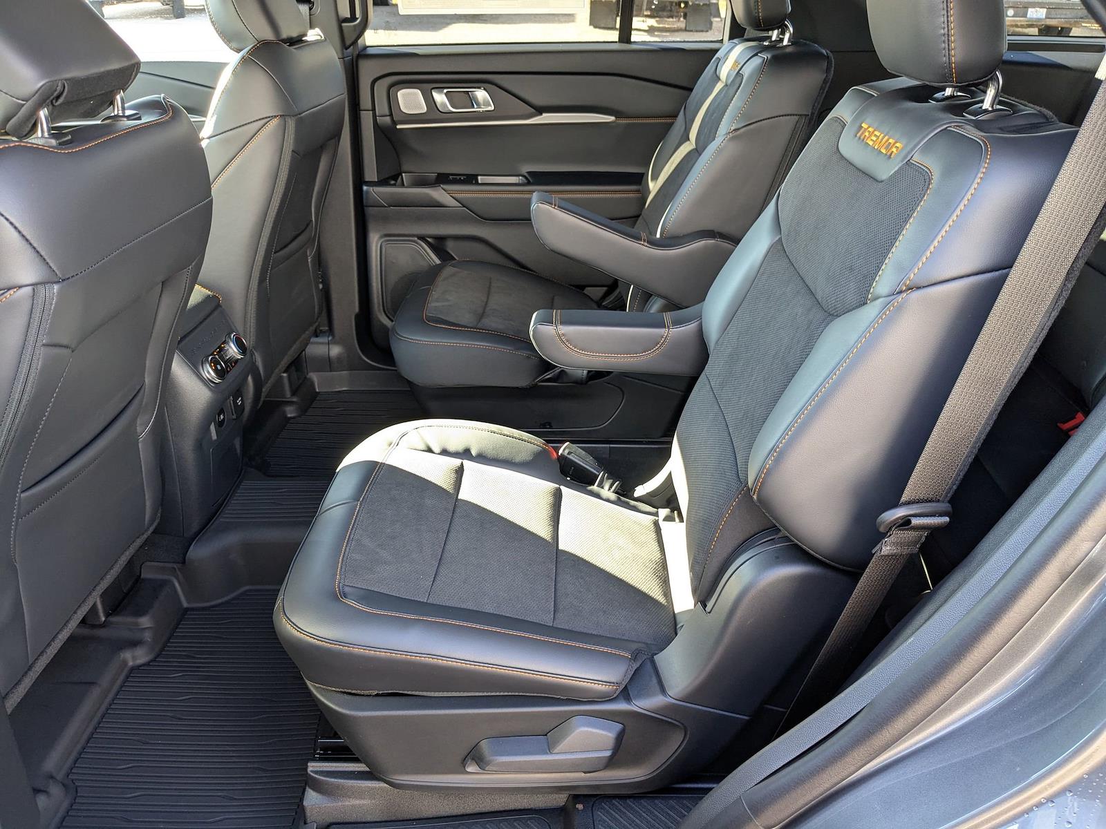 New 2026 Ford Explorer - photo 32