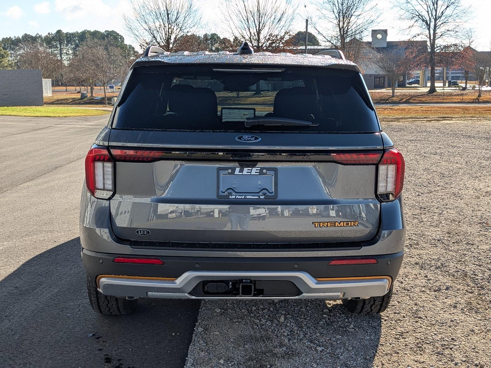 New 2026 Ford Explorer - photo 6
