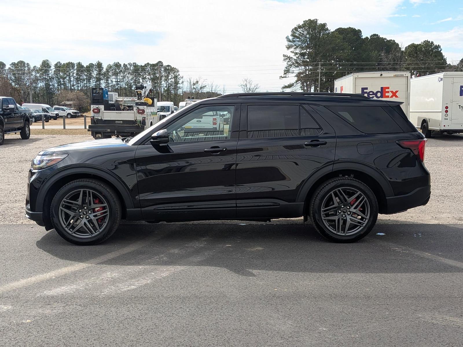 New 2026 Ford Explorer - photo 8