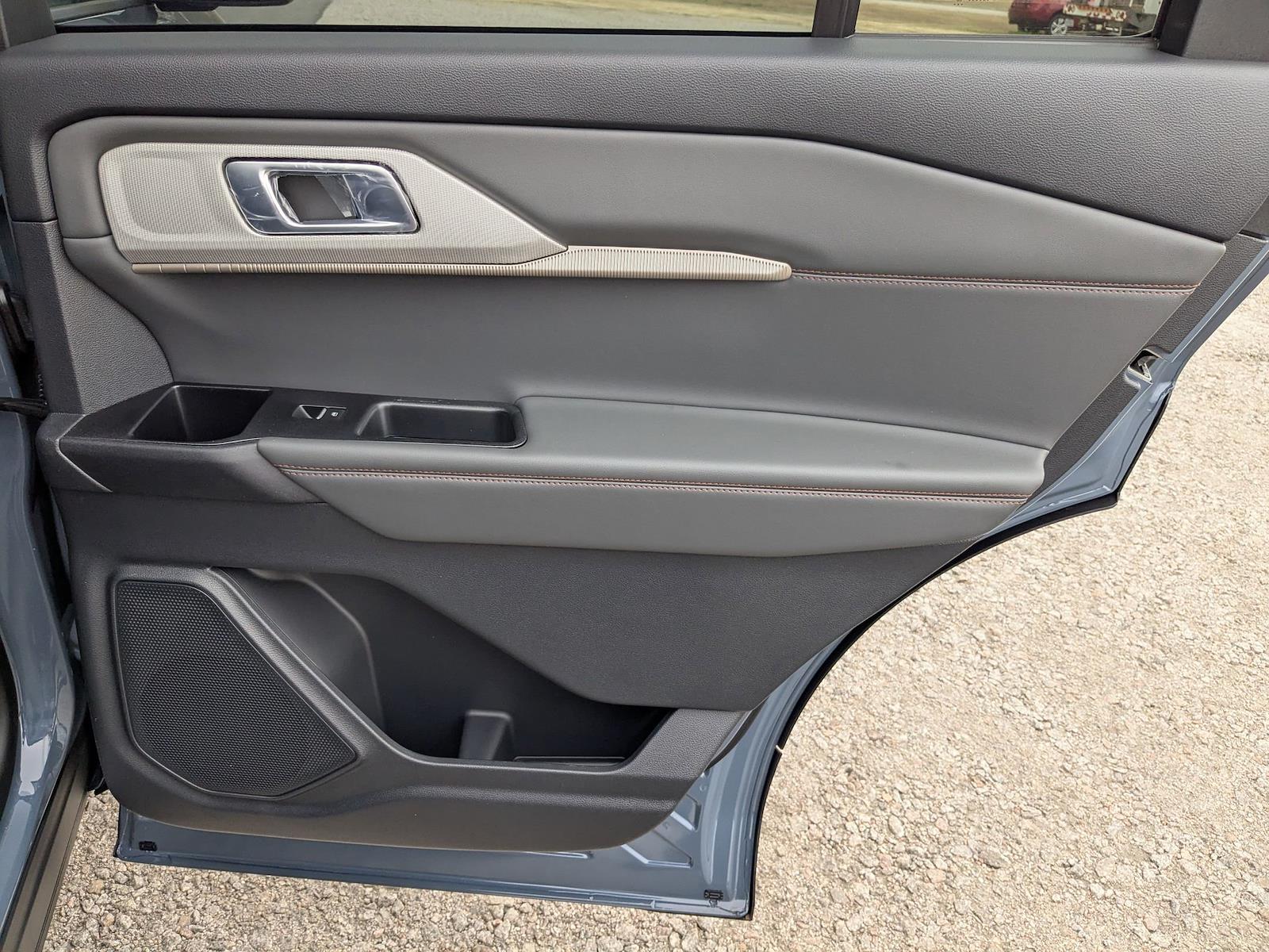 New 2026 Ford Explorer - photo 37