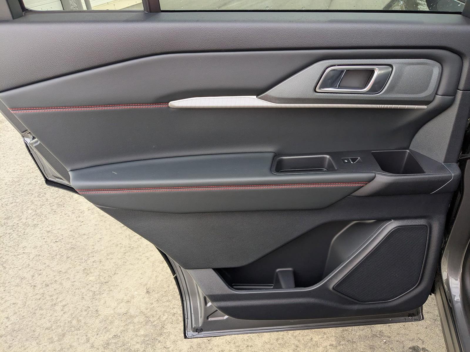 New 2026 Ford Explorer - photo 27