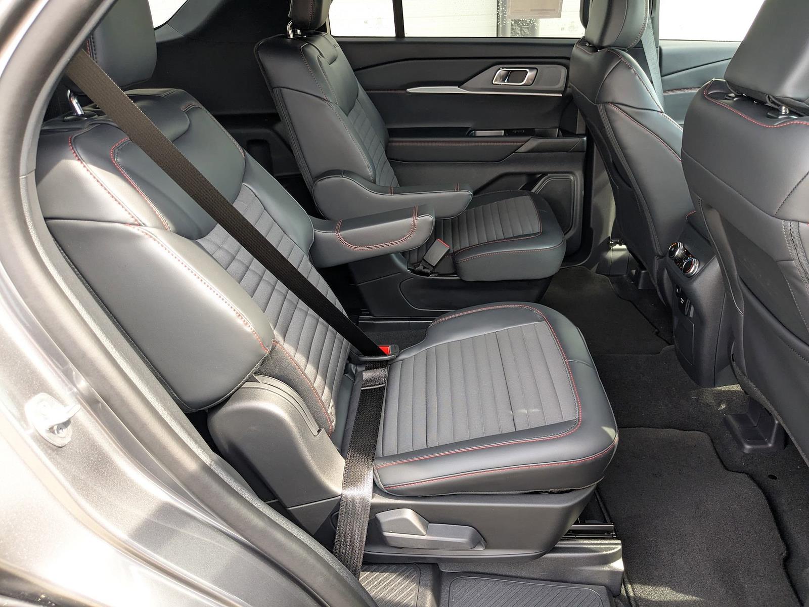 New 2026 Ford Explorer - photo 38