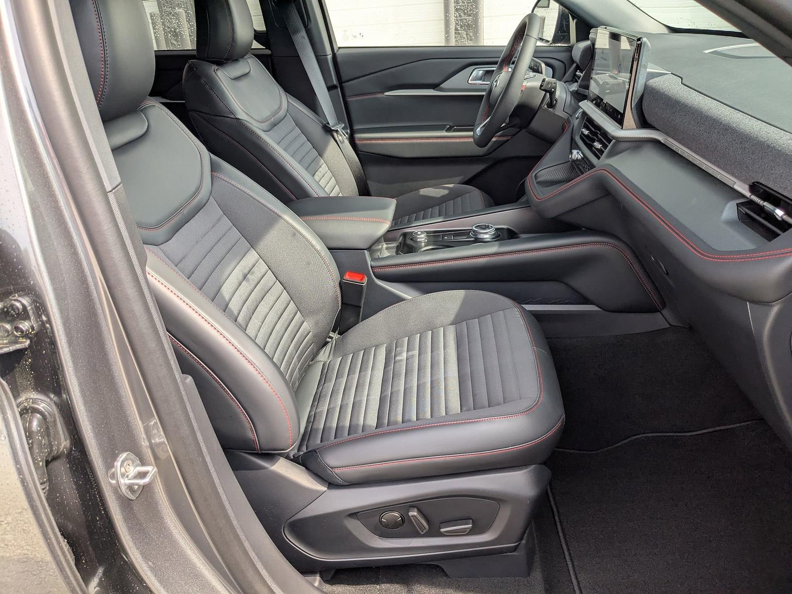New 2026 Ford Explorer - photo 42