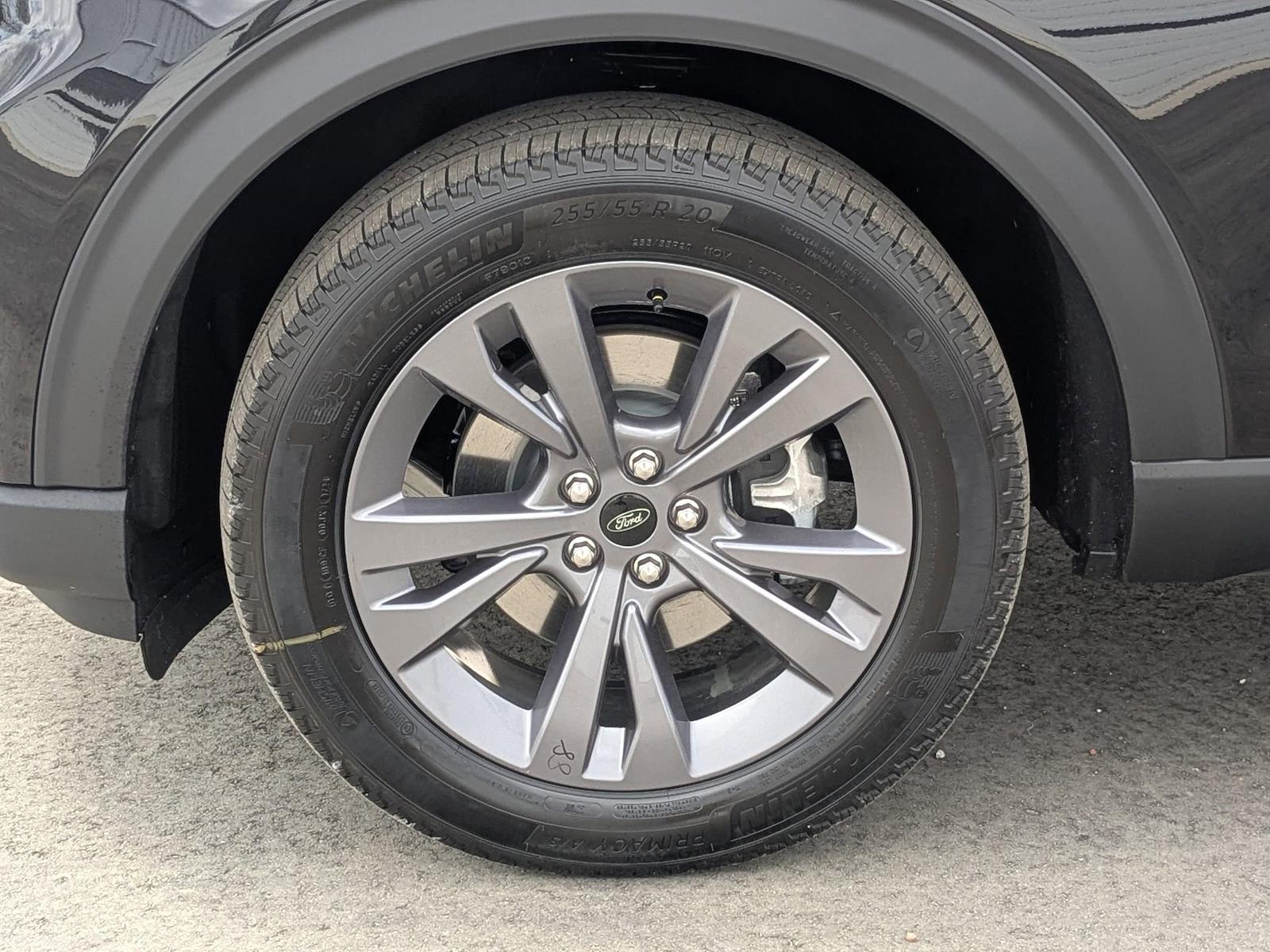 New 2026 Ford Explorer - photo 12