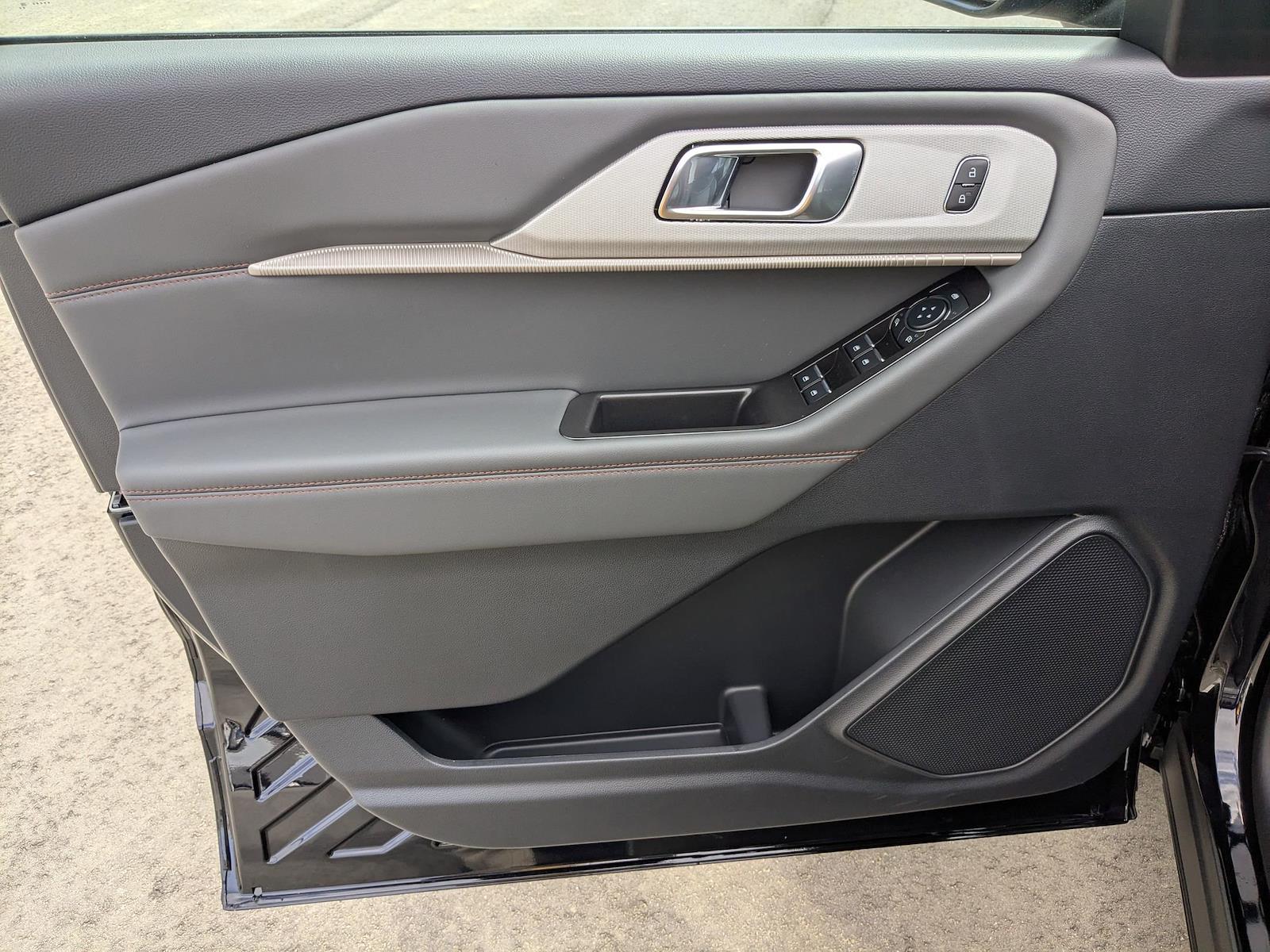 New 2026 Ford Explorer - photo 13