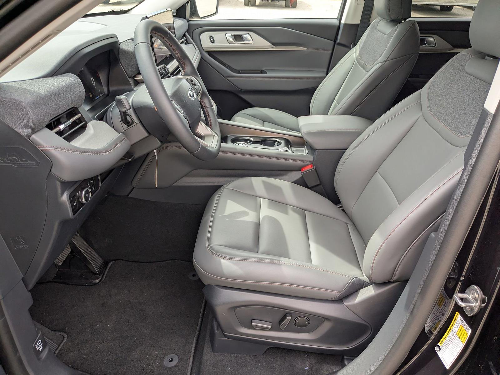 New 2026 Ford Explorer - photo 16