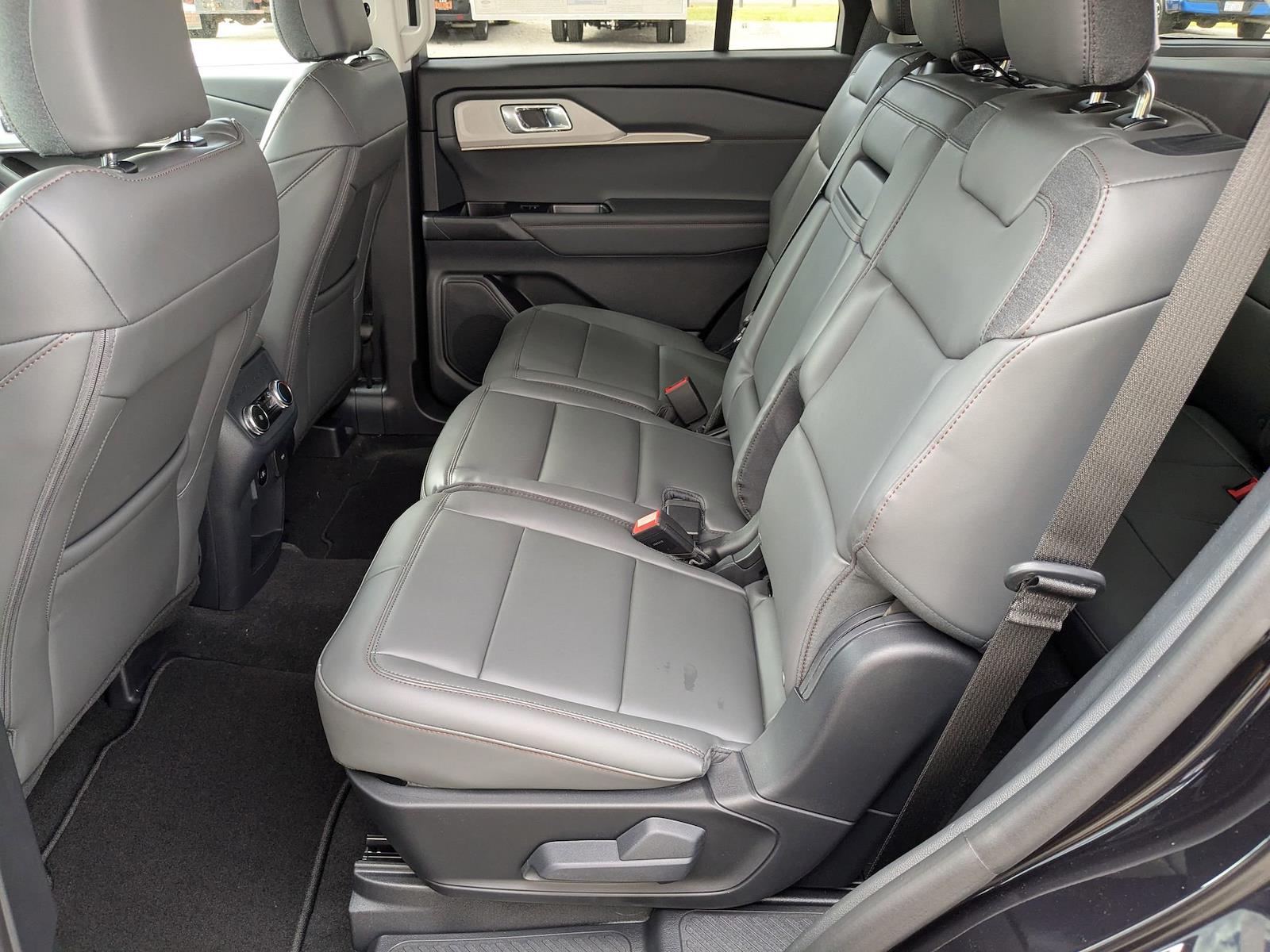 New 2026 Ford Explorer - photo 30