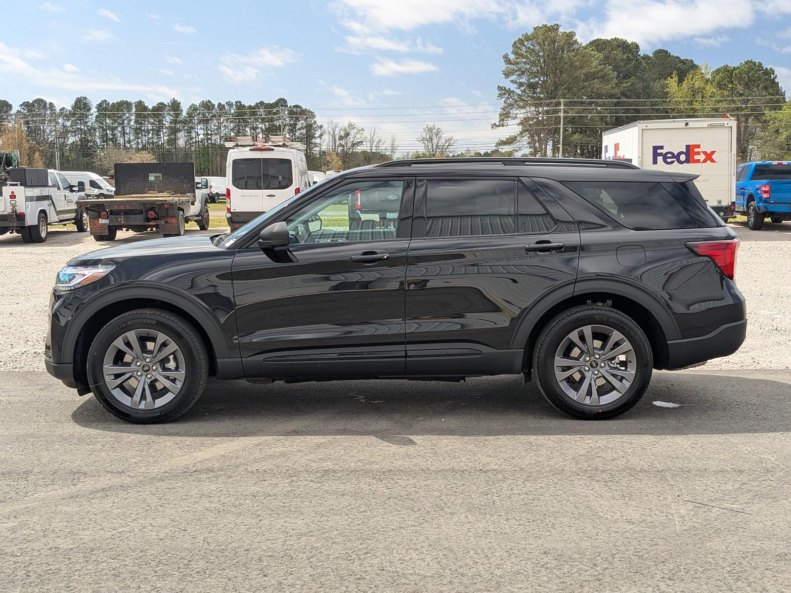 New 2026 Ford Explorer - photo 8