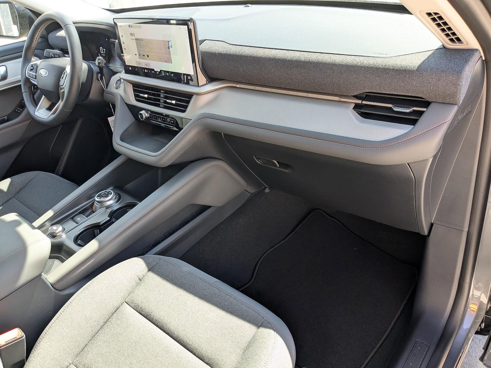 New 2026 Ford Explorer - photo 42