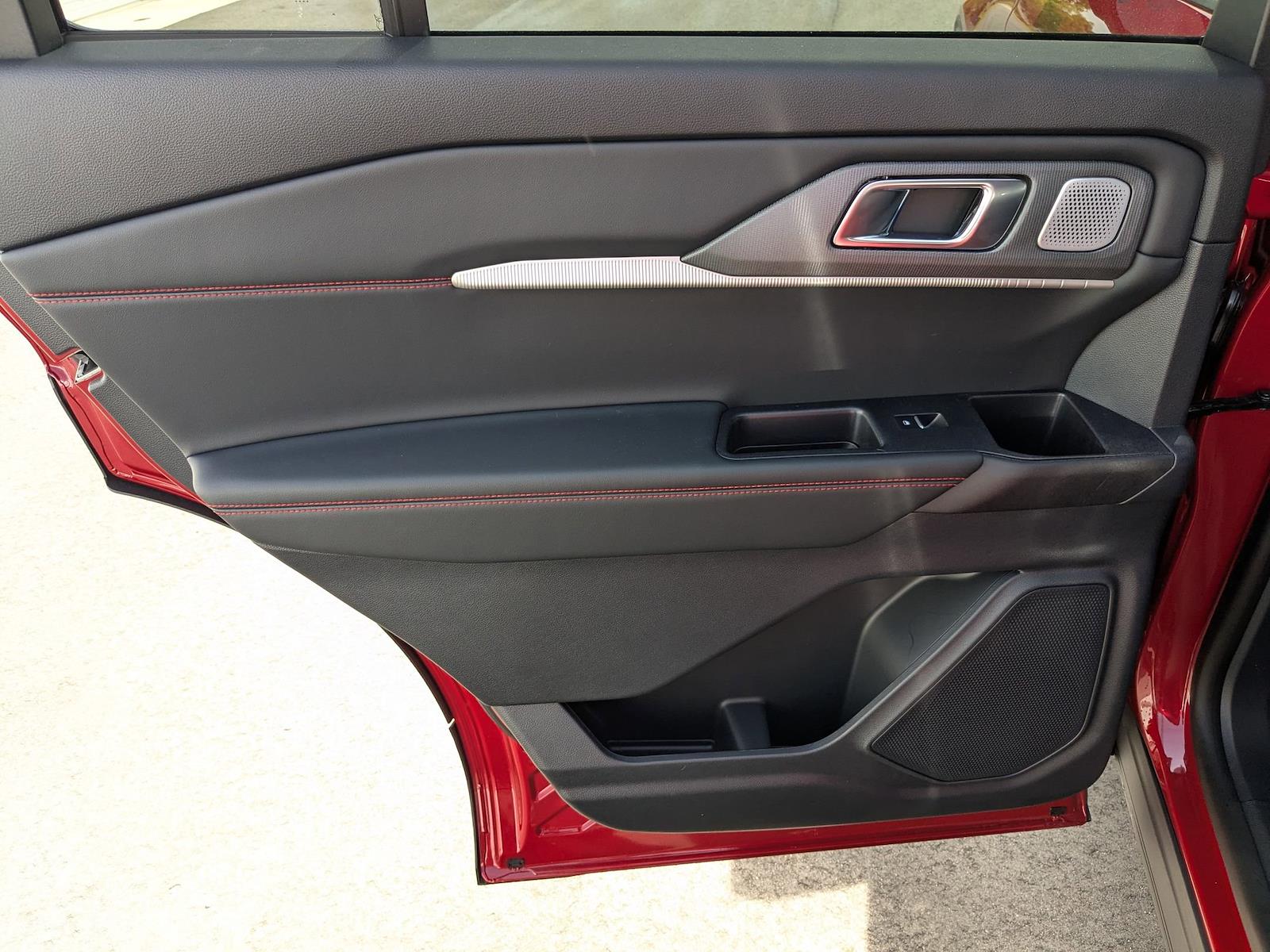 New 2026 Ford Explorer - photo 28