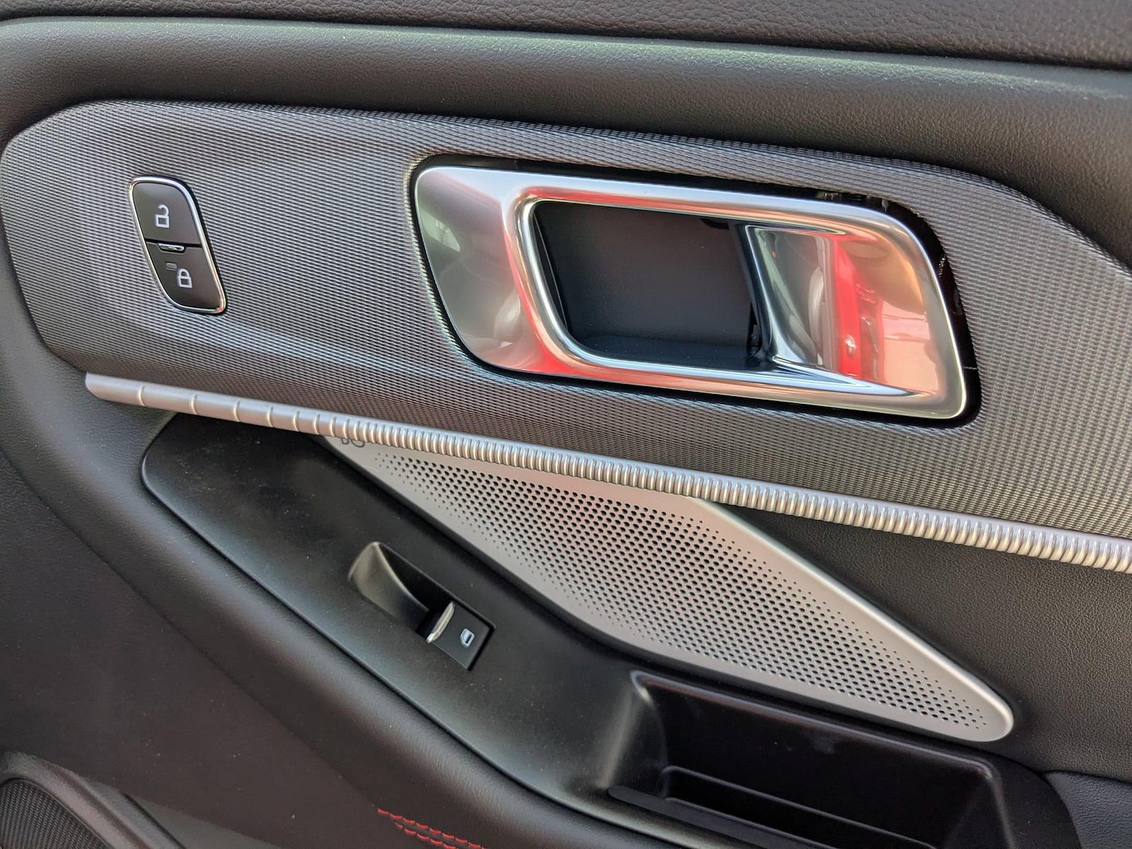 New 2026 Ford Explorer - photo 40
