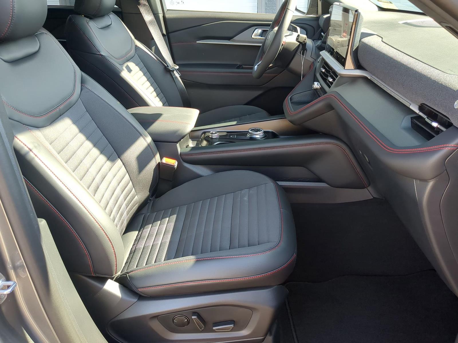 New 2026 Ford Explorer - photo 38