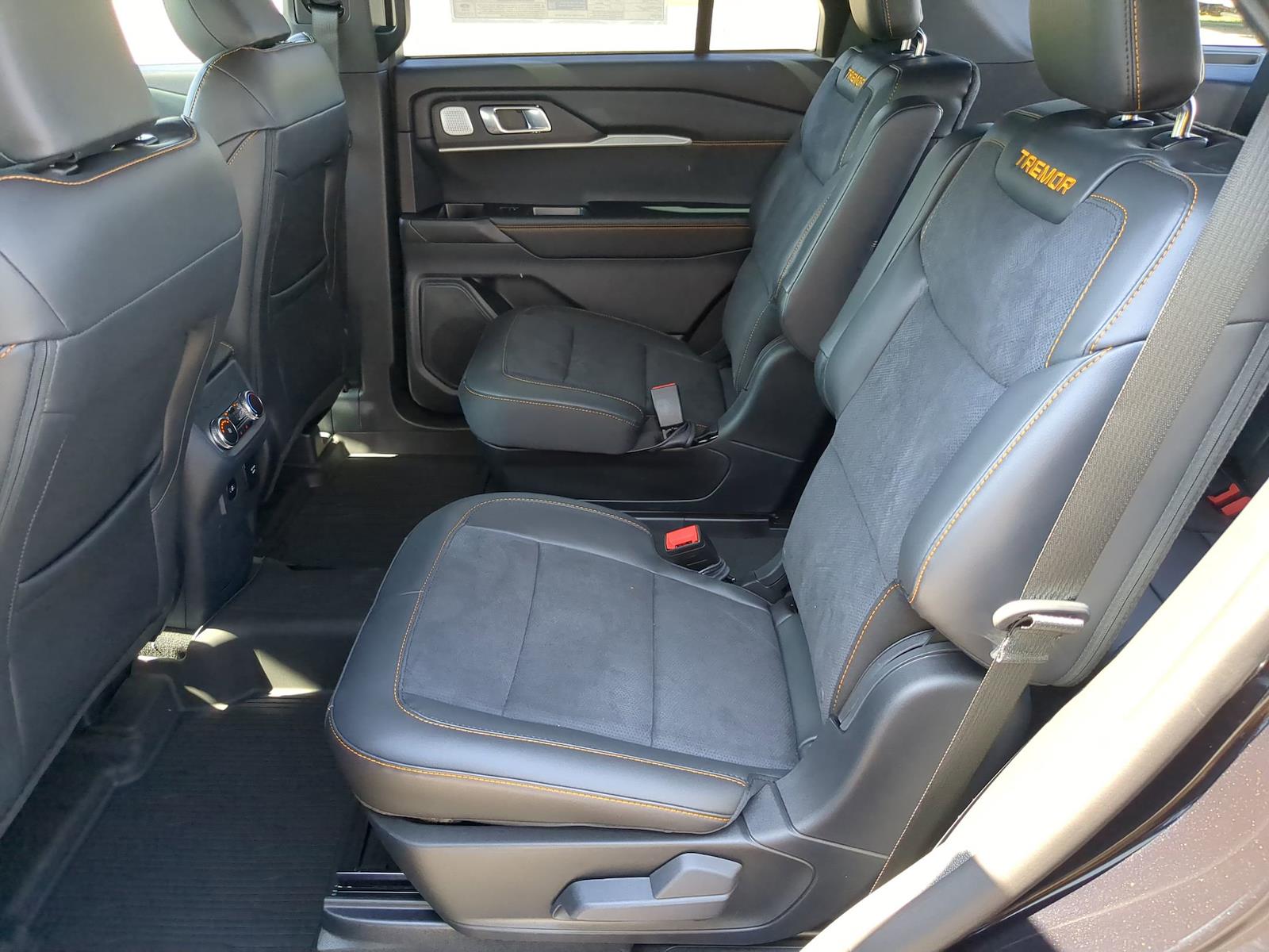 New 2026 Ford Explorer - photo 30