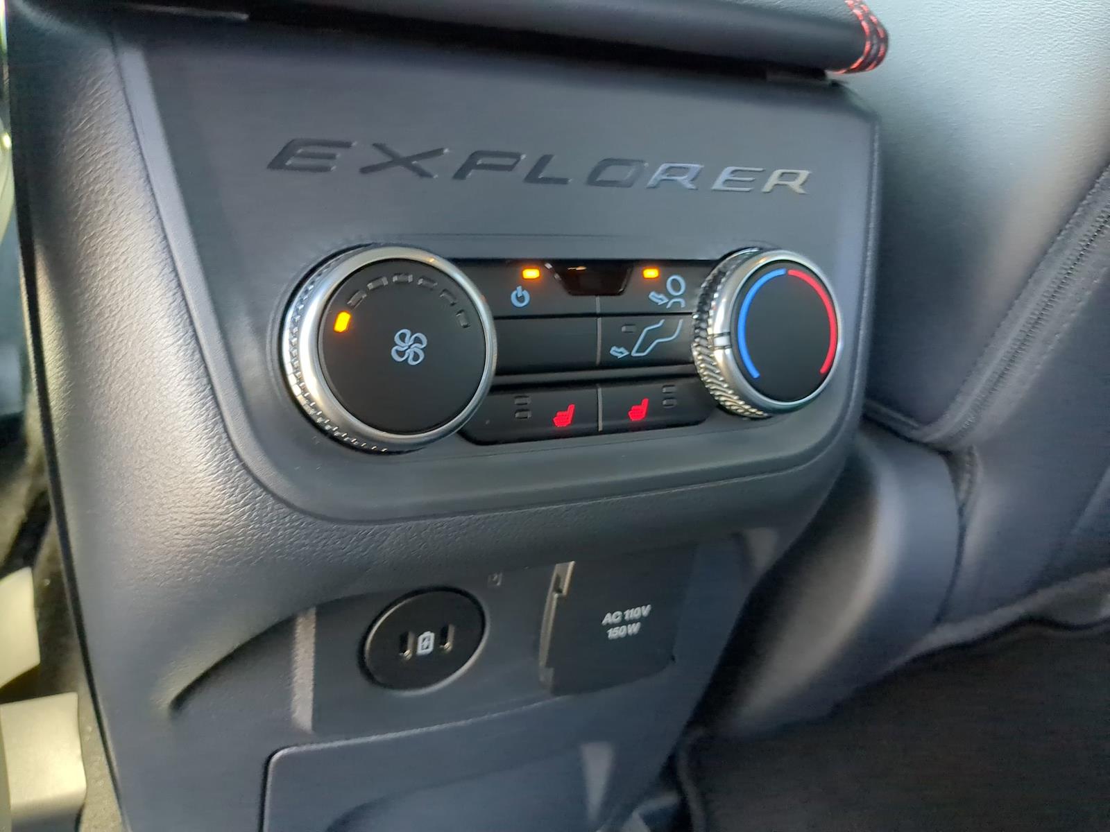 New 2026 Ford Explorer - photo 32