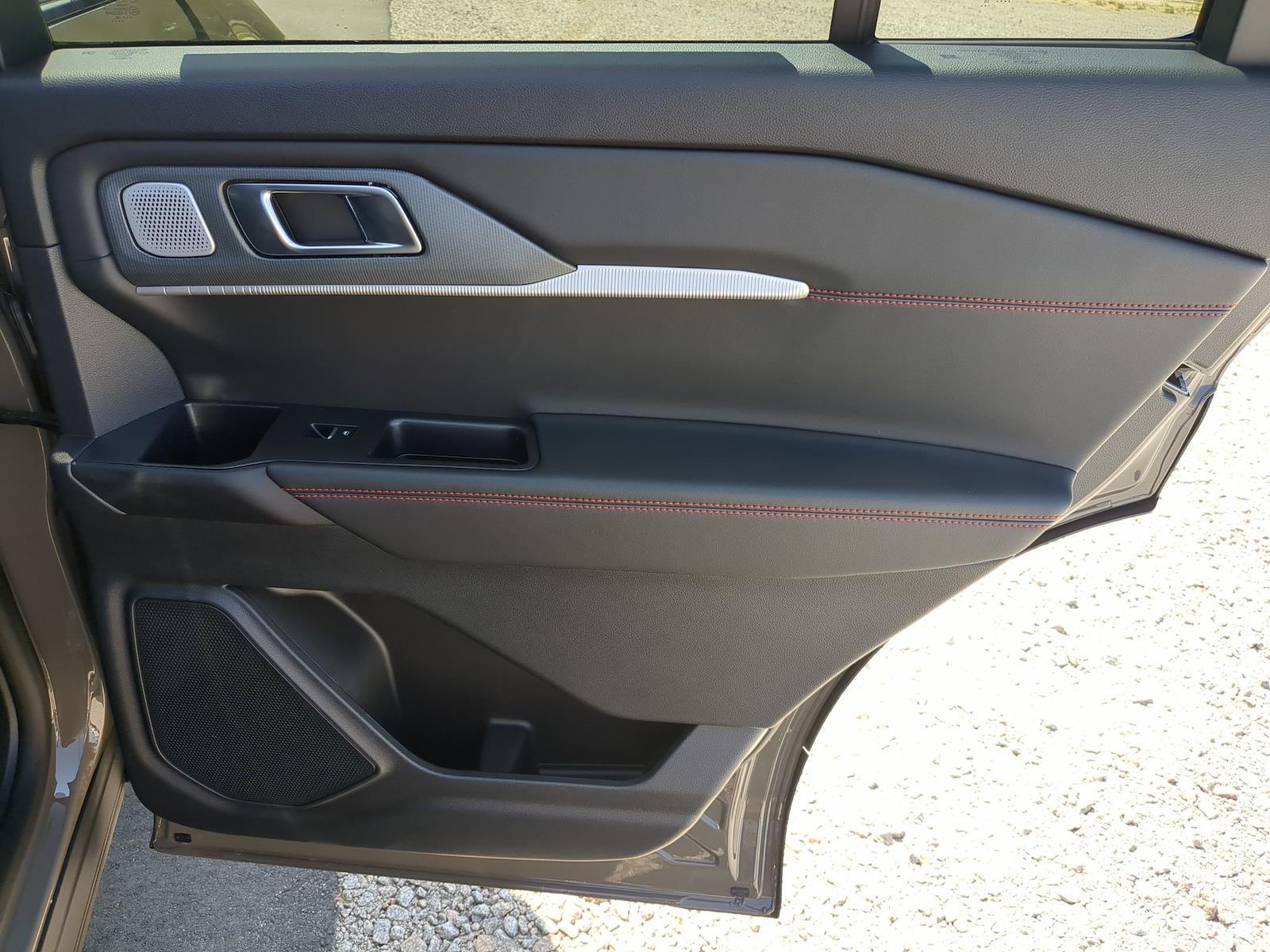 New 2026 Ford Explorer - photo 36
