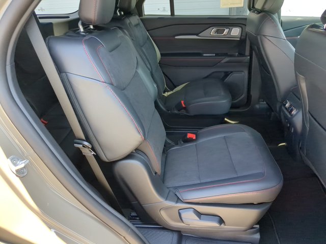 New 2026 Ford Explorer - photo 37