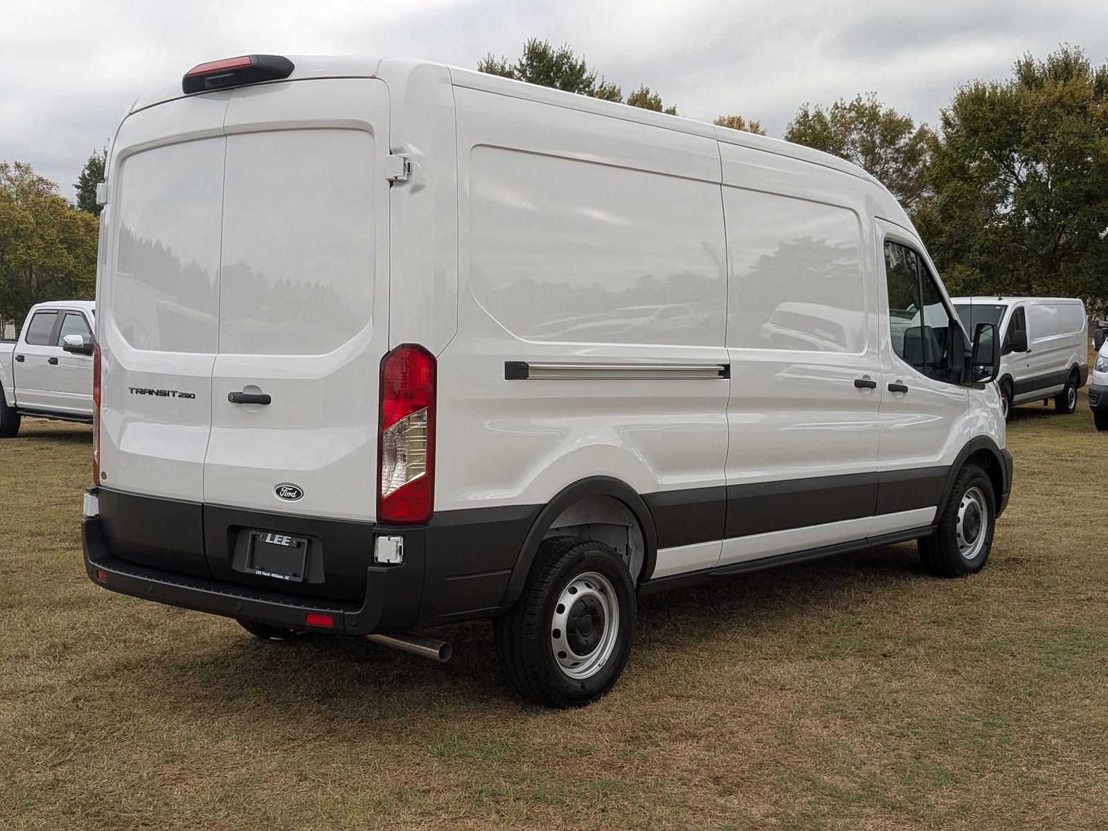 New 2026 Ford Transit 250 - photo 2