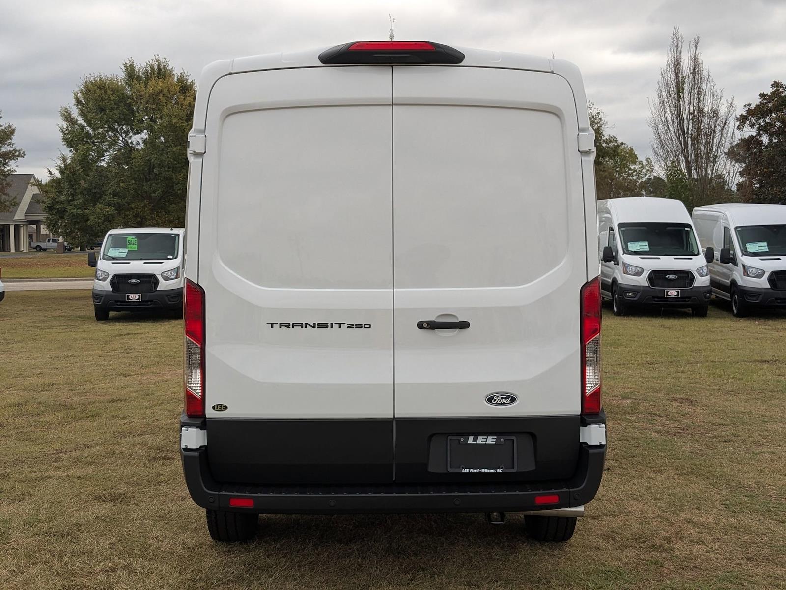 New 2026 Ford Transit 250 - photo 6