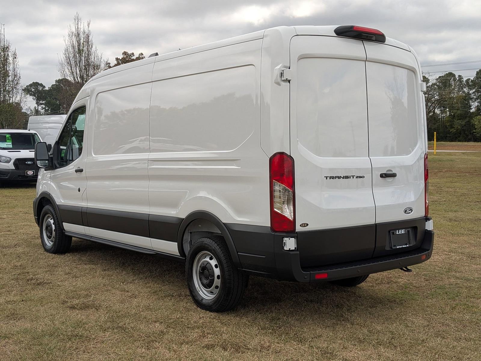 New 2026 Ford Transit 250 - photo 7