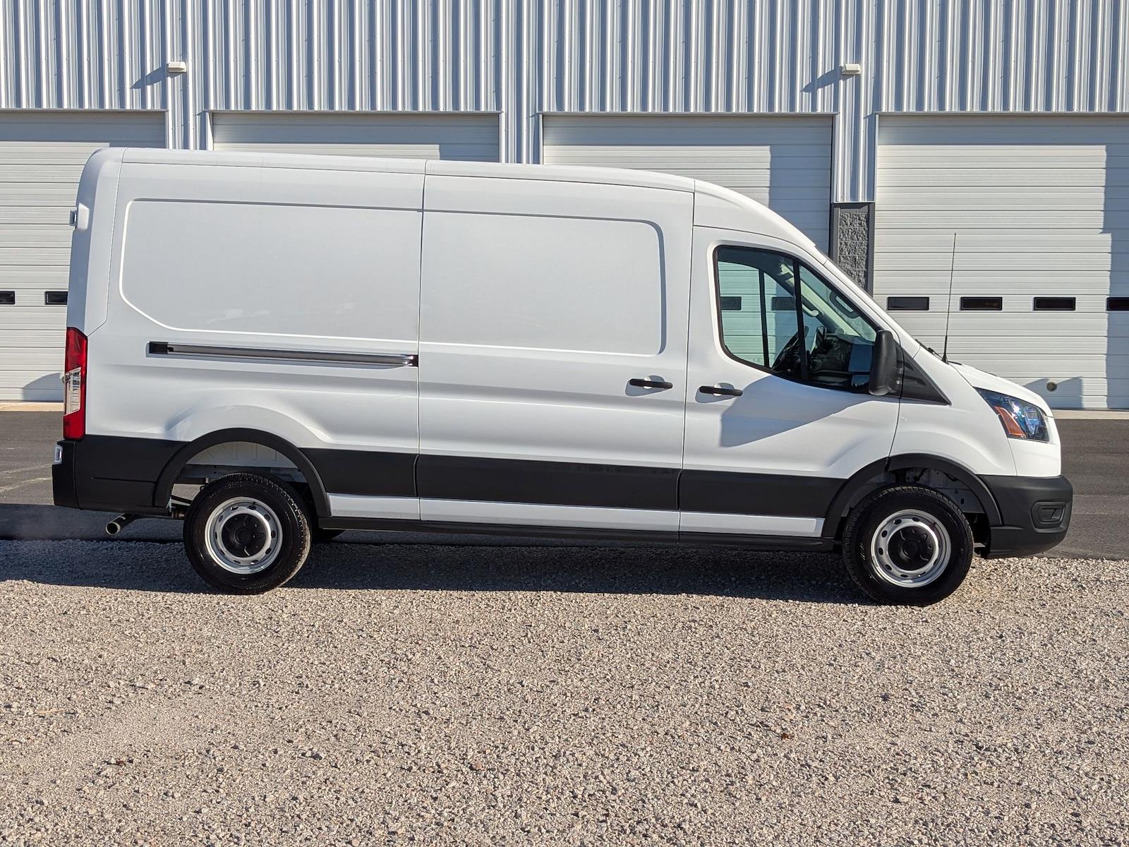New 2026 Ford Transit 250 - photo 5