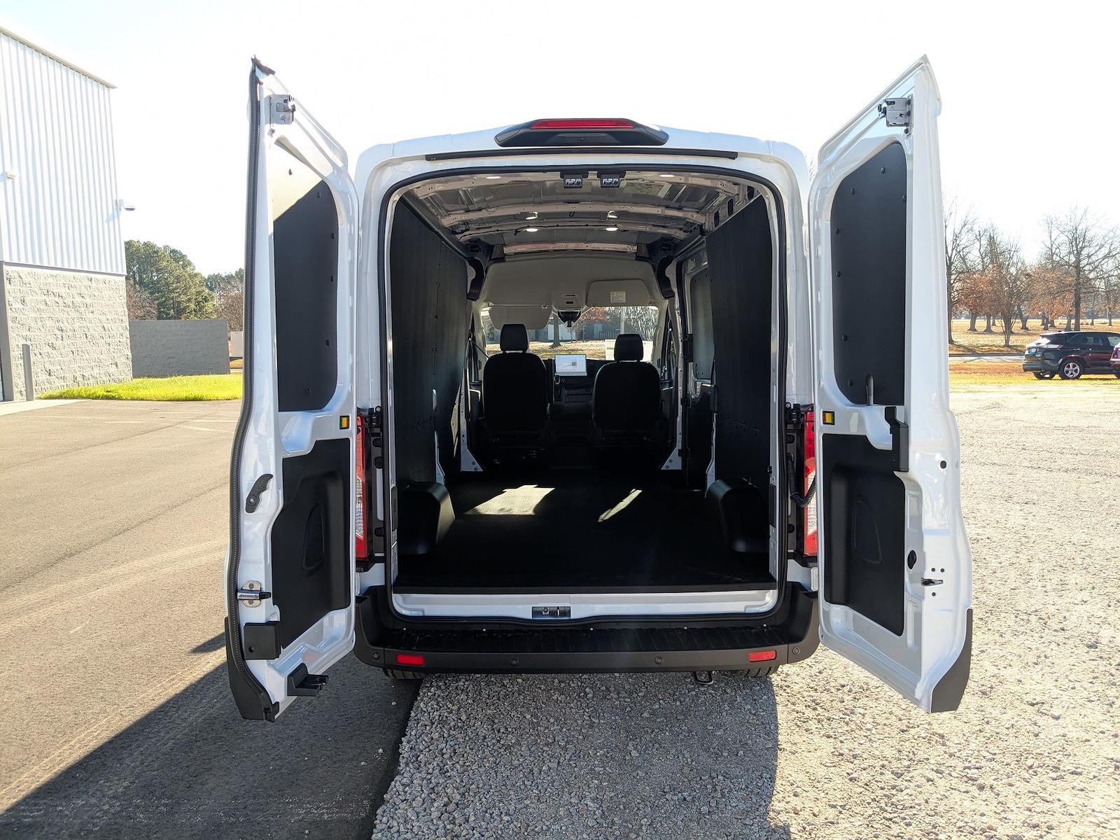 New 2026 Ford Transit 250 - photo 26