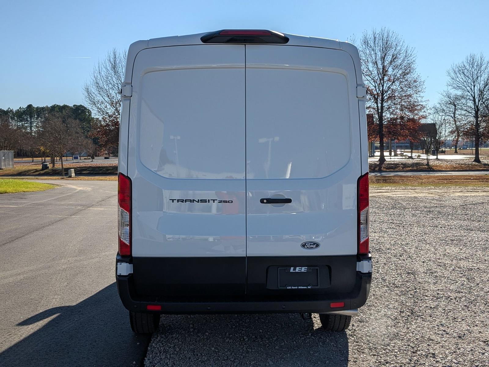 New 2026 Ford Transit 250 - photo 6