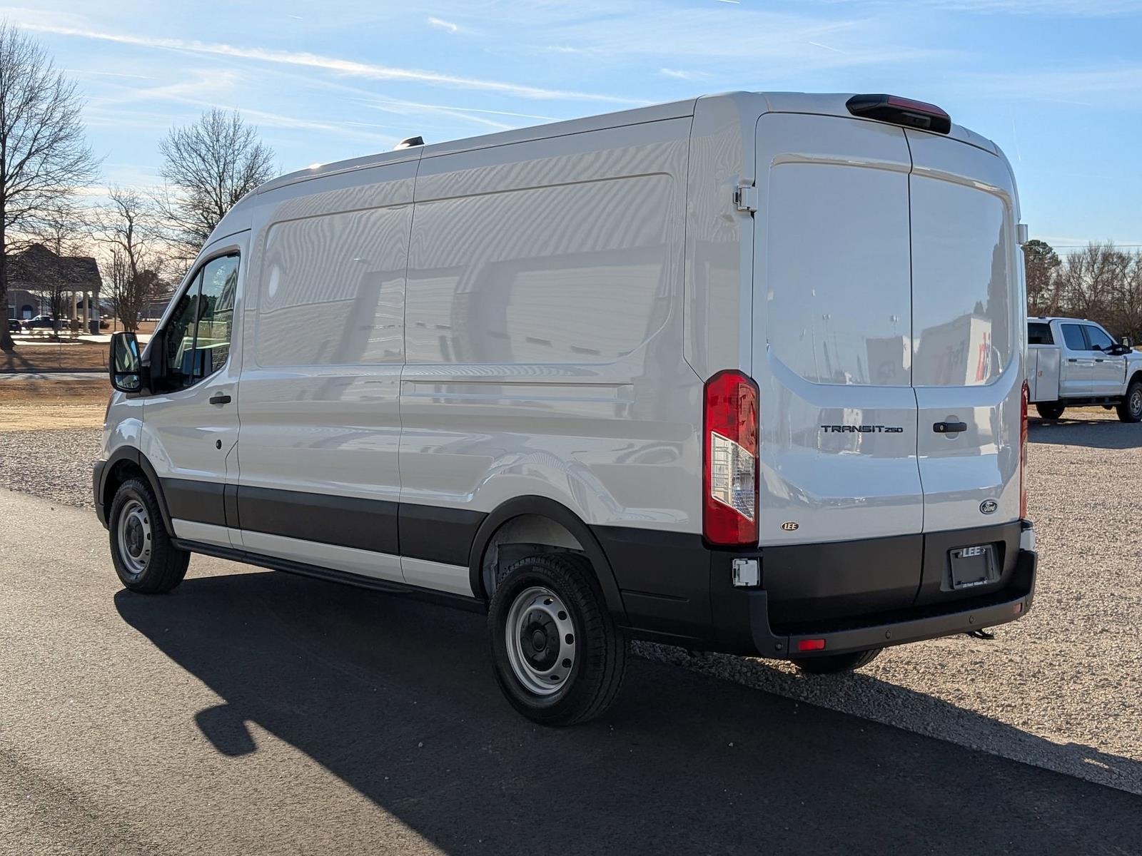 New 2026 Ford Transit 250 - photo 7