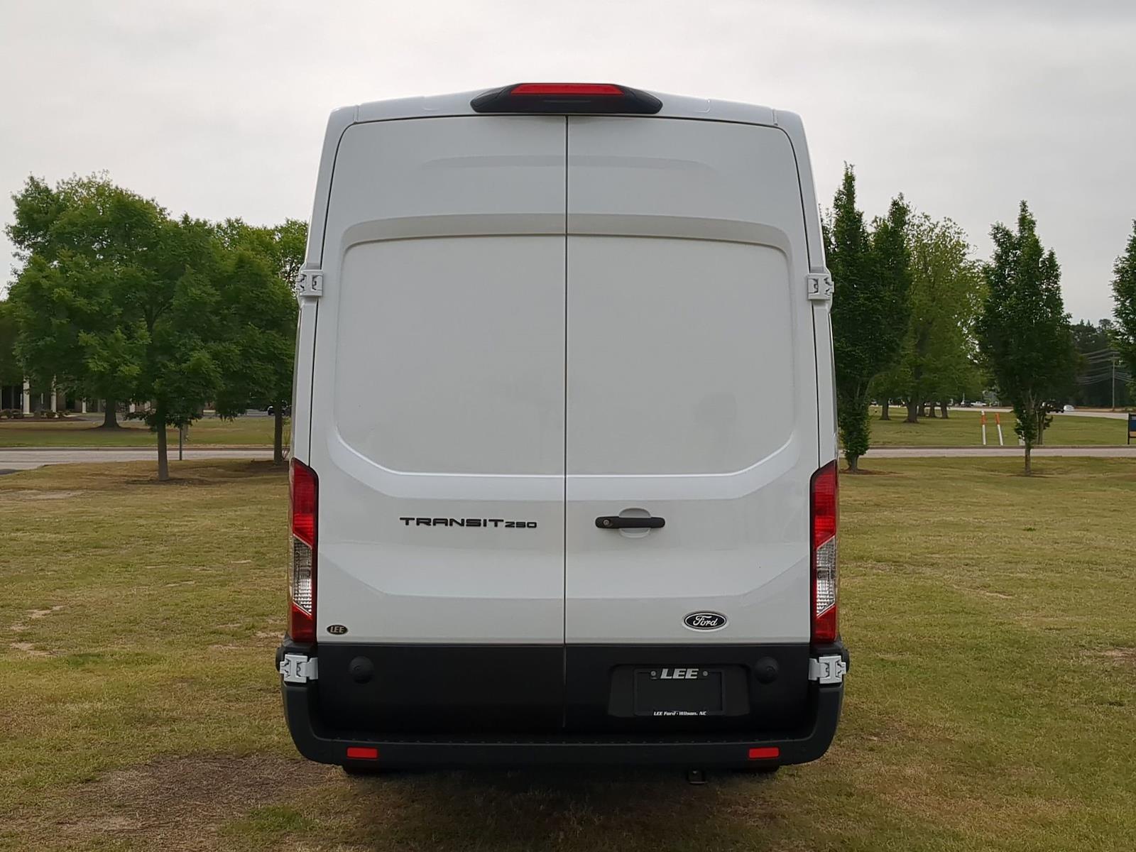 New 2026 Ford Transit 250 - photo 7