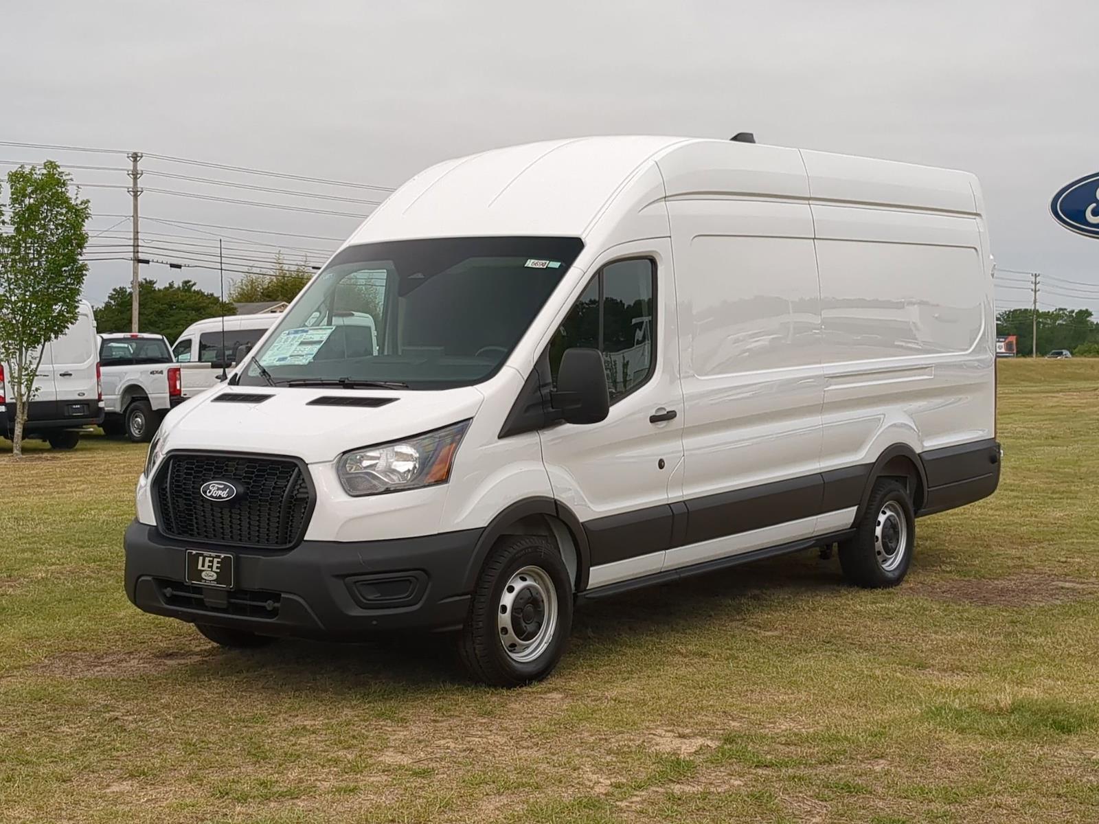 New 2026 Ford Transit 250 - photo 10