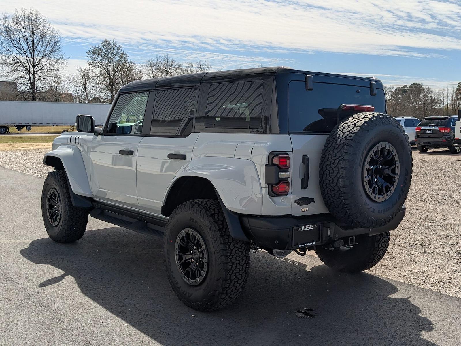 New 2026 Ford Bronco - photo 7