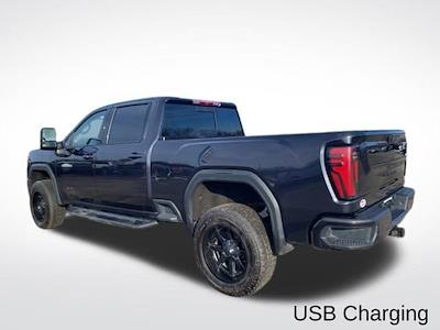 Used 2024 GMC Sierra 2500 - photo 1