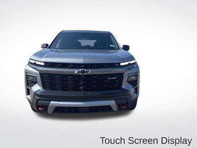 Used 2024 Chevrolet Traverse - photo 1