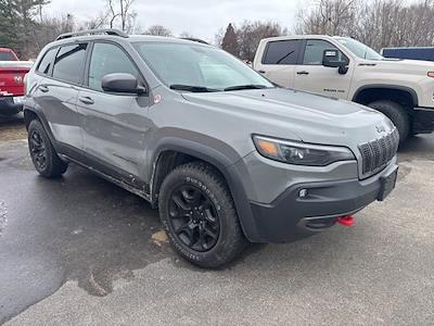 Used 2019 Jeep Cherokee - photo 1