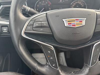 Used 2022 Cadillac XT5 - photo 1