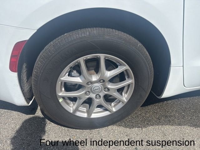 Used 2026 Chrysler Pacifica - photo 31