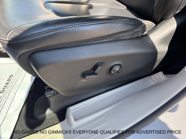Used 2018 Chrysler Pacifica - photo 14