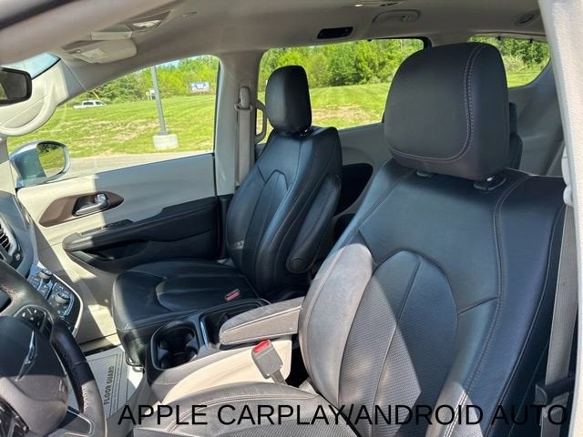Used 2018 Chrysler Pacifica - photo 15