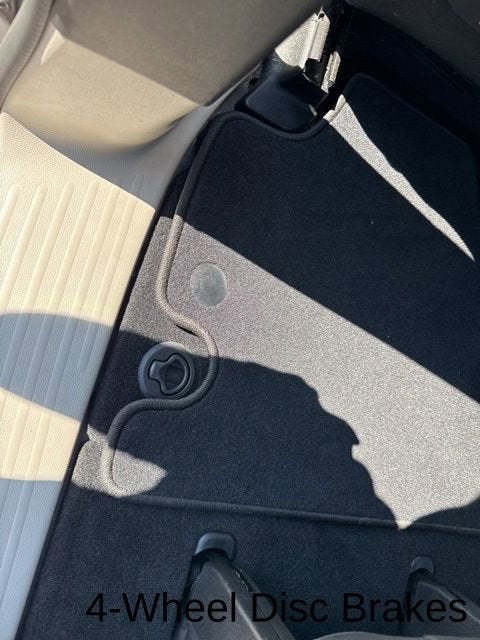 Used 2018 Chrysler Pacifica - photo 32