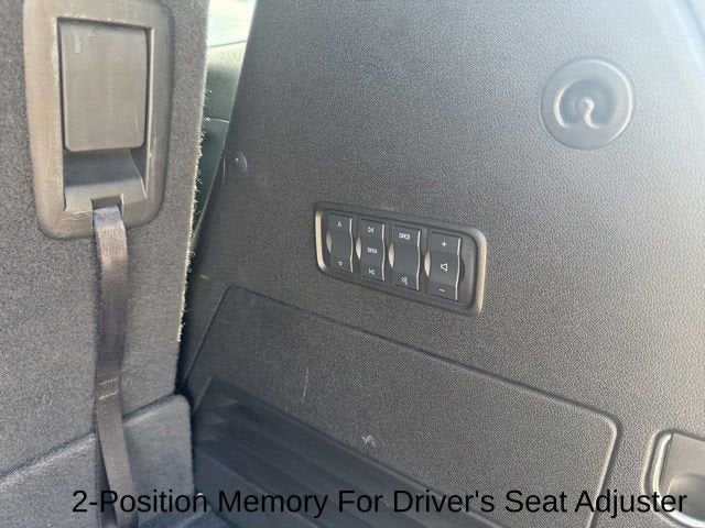 Used 2017 GMC Acadia - photo 32