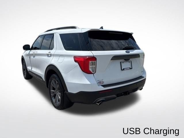 Used 2021 Ford Explorer - photo 2