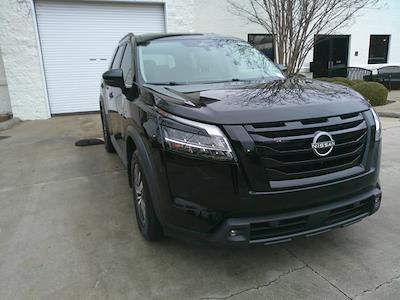 Used 2022 Nissan Pathfinder - photo 1