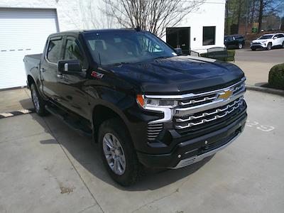 Used 2024 Chevrolet Silverado 1500 - photo 1
