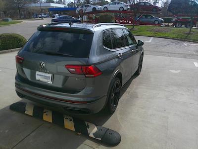 Used 2024 Volkswagen Tiguan - photo 1