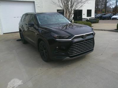 Used 2024 Toyota Grand Highlander - photo 1