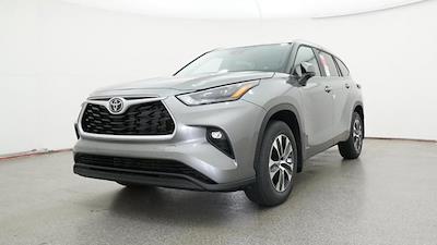 New 2026 Toyota Highlander - photo 1