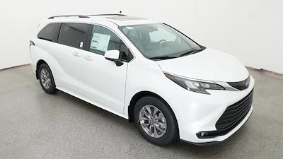New 2026 Toyota Sienna - photo 1