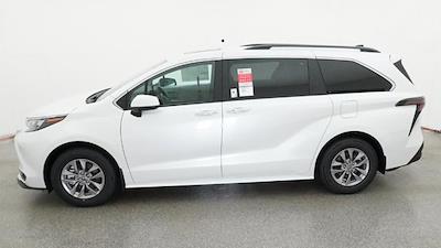 New 2026 Toyota Sienna - photo 1