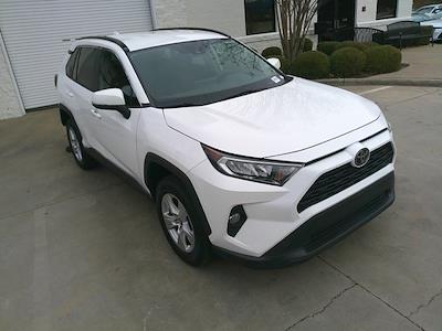 Used 2021 Toyota RAV4 - photo 1