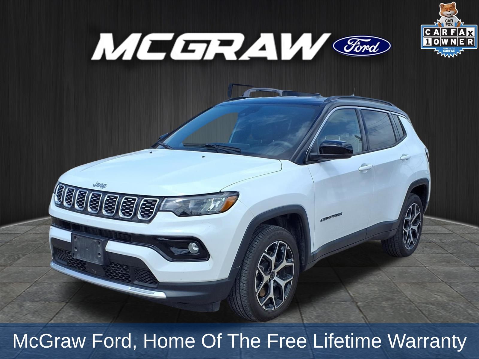 Used 2025 Jeep Compass - photo 1
