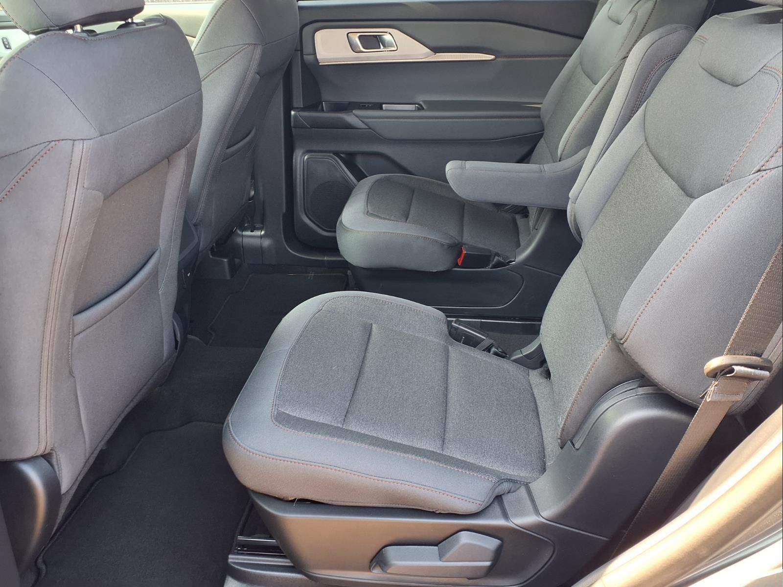New 2026 Ford Explorer - photo 16